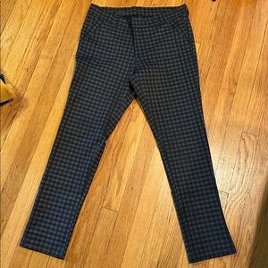 Plaid Slim Fit Pants. 10P. LIKE NEW  Kut from the Kloth